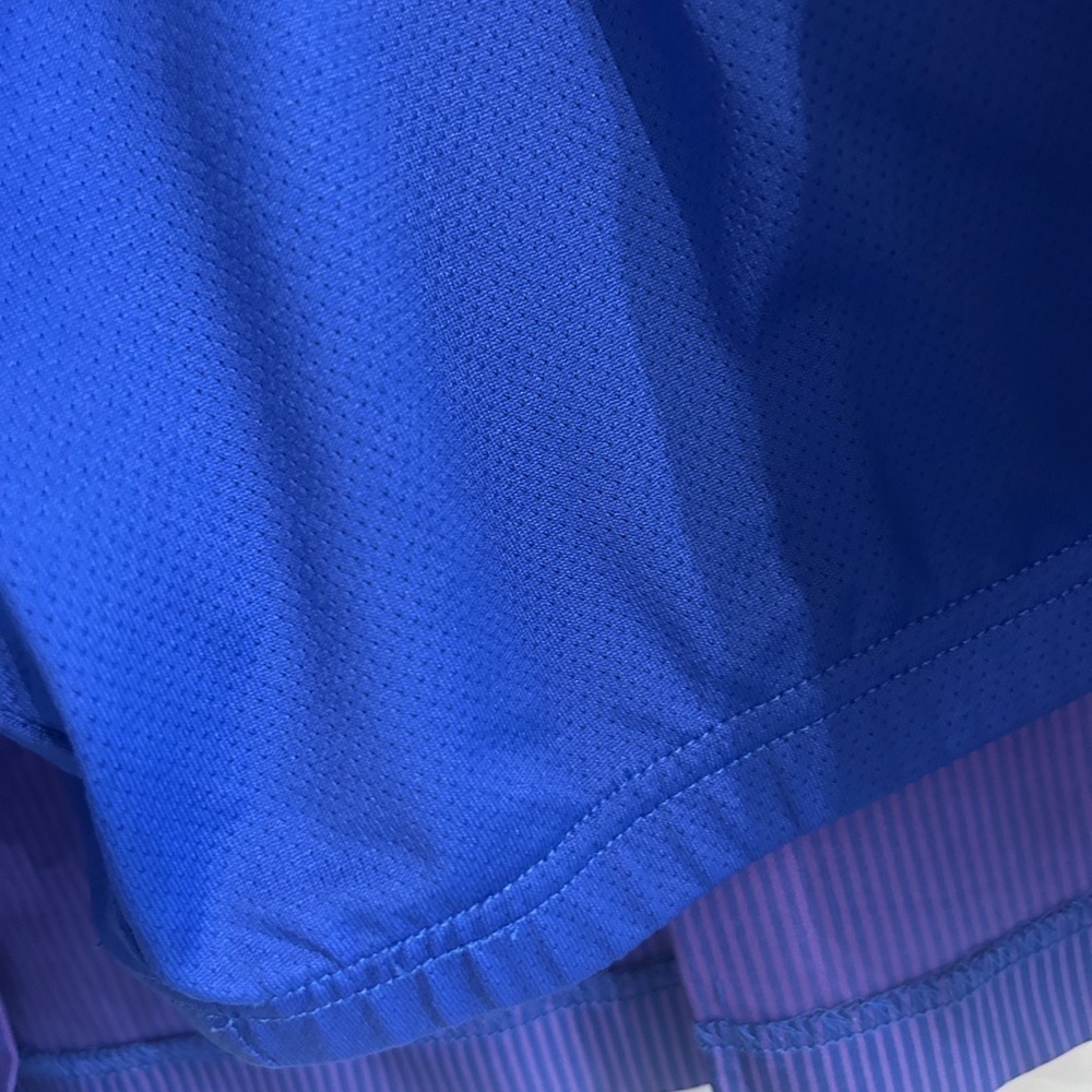 Adidas size 12 athletic golf skirt with front pleats, pockets, side zip. Stripes - Picture 6 of 15